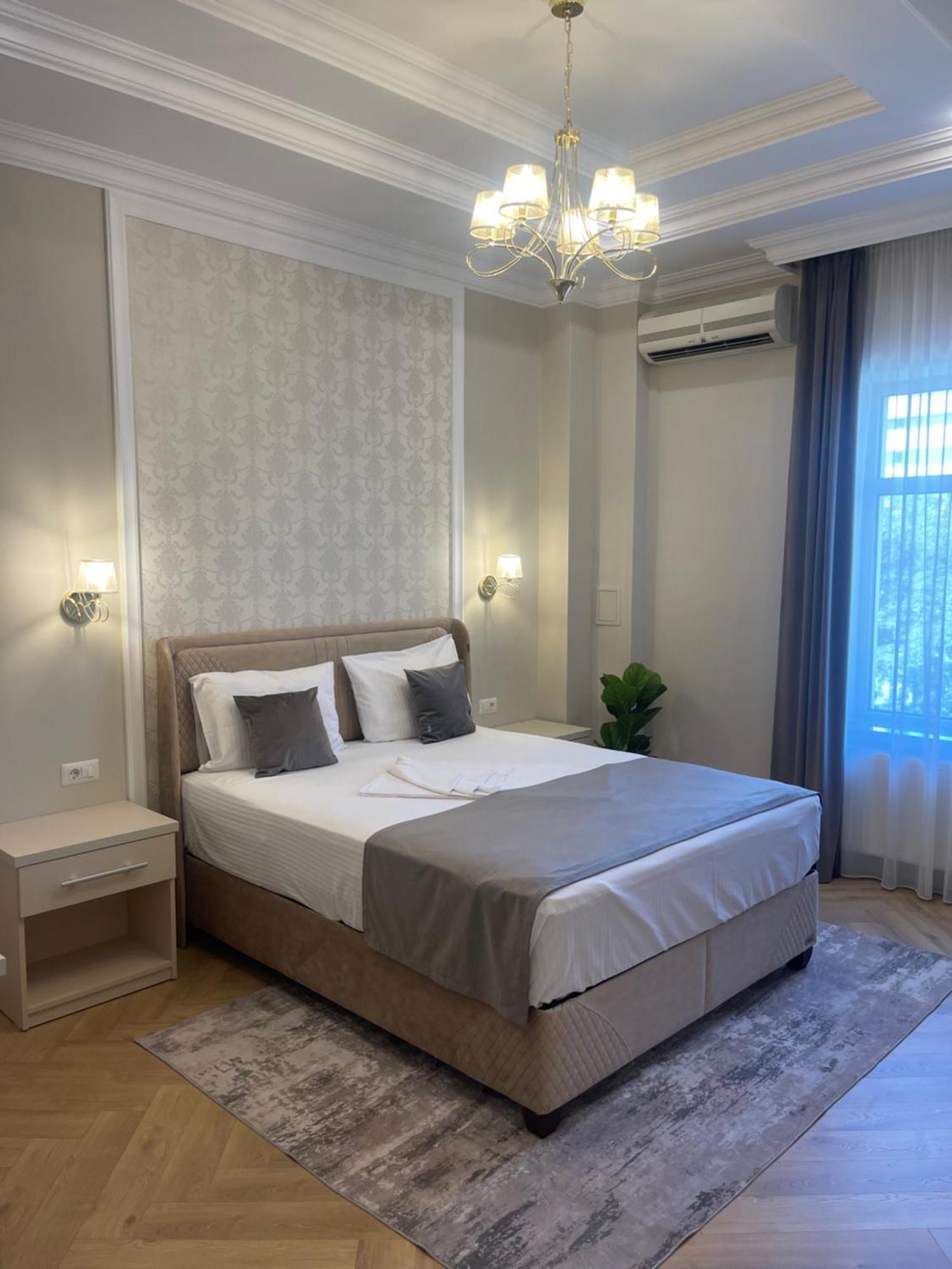 Hotel Europa ทาร์กู จิอู ภายนอก รูปภาพ